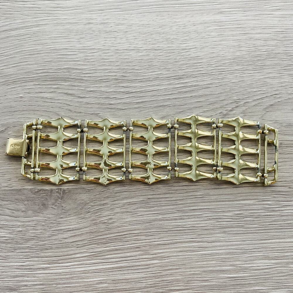 CORO Vintage Gold Tone Wide Link Bracelet Retro Geometric Panel Signed 7” Bold